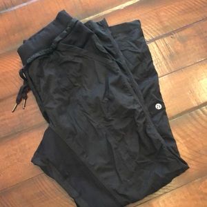 Lululemon Dance Studio/Street to Studio Pants